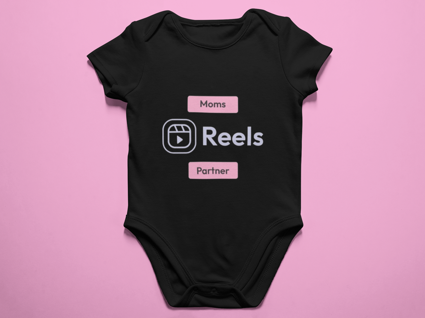 Moms reels partner